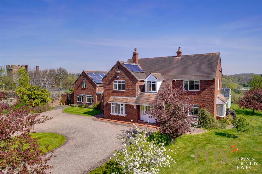 Holt Grange (43).jpg