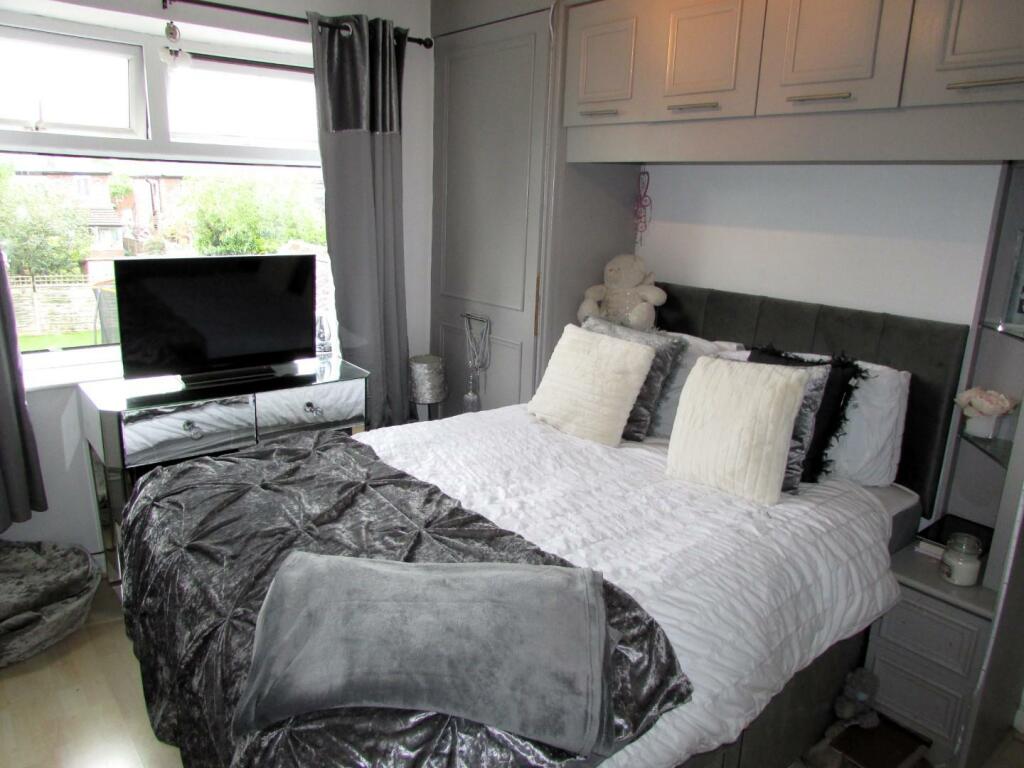 CliftonSt42bedd2.JPG