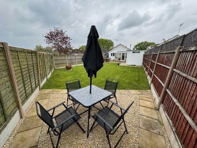 garden 3.jpg