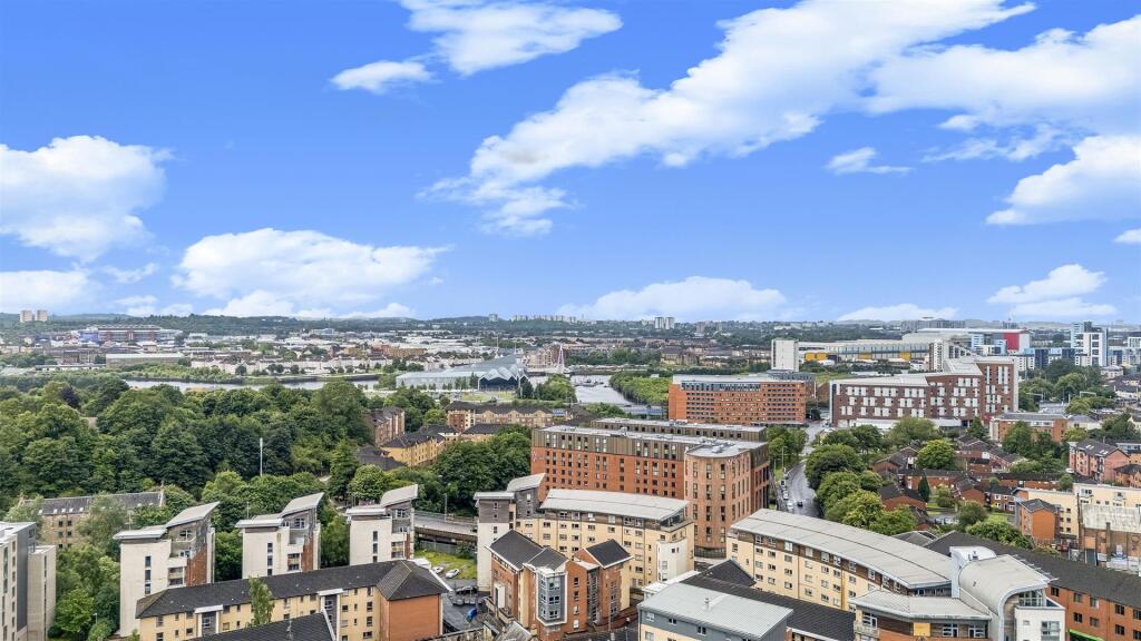 1 Castle Street Flat 3_1 (1).jpg