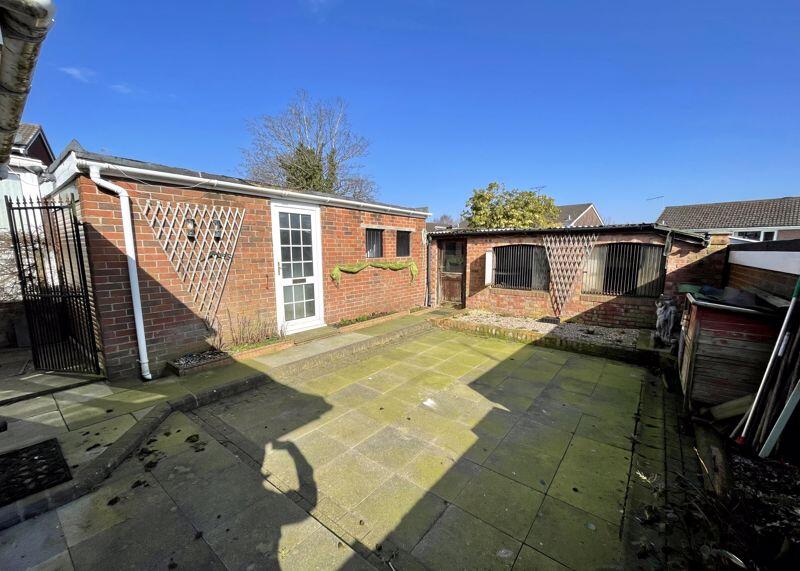 Rear Patio Garden