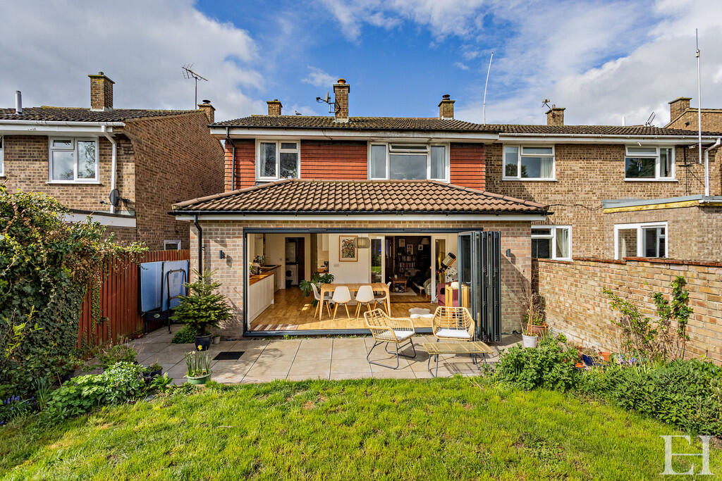 8645641-exteriorW...