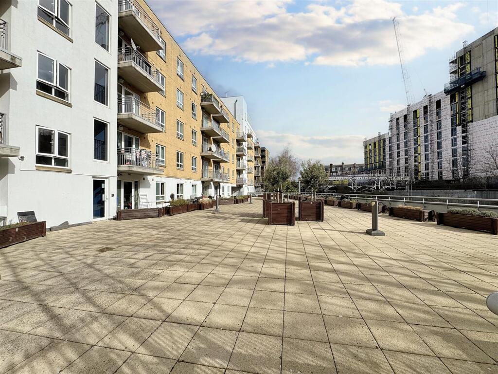 Communal Terrace