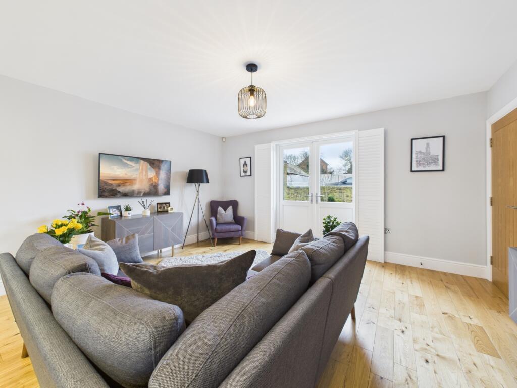Kitchen Living Area 