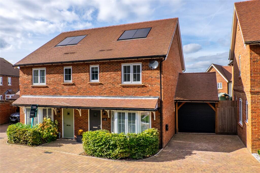 Blossom Close, Allington, Maidstone, Kent, ME16
