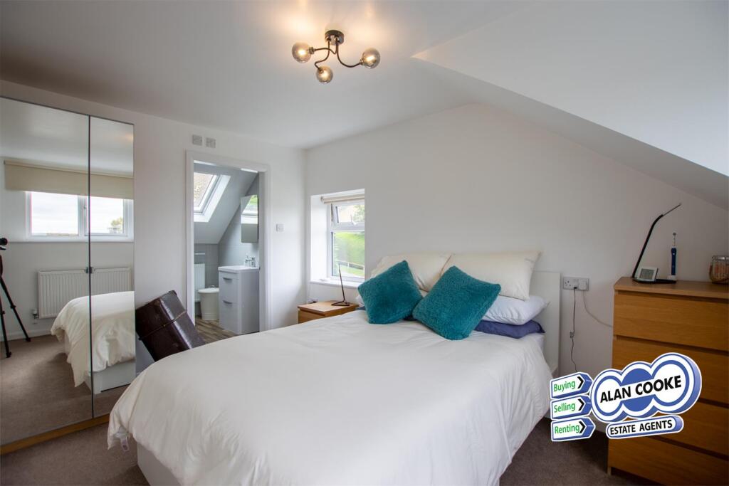 BEDROOM 3