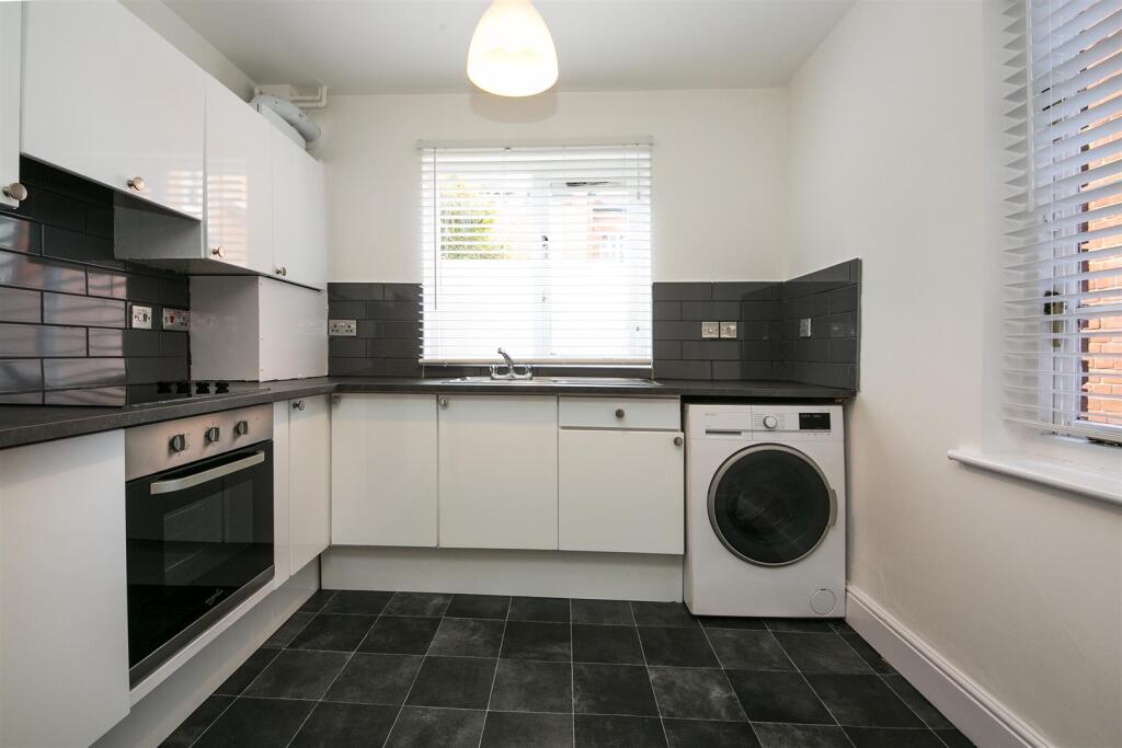 Kingston Road SW19 kitchen.jpg