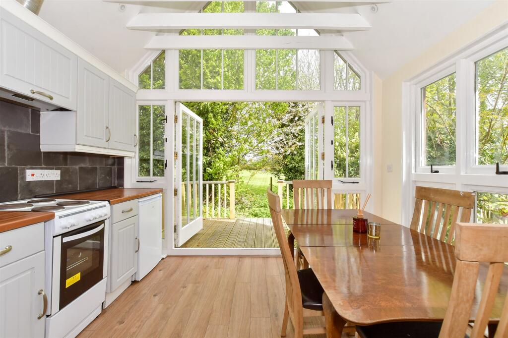 Kitchen/ Diner