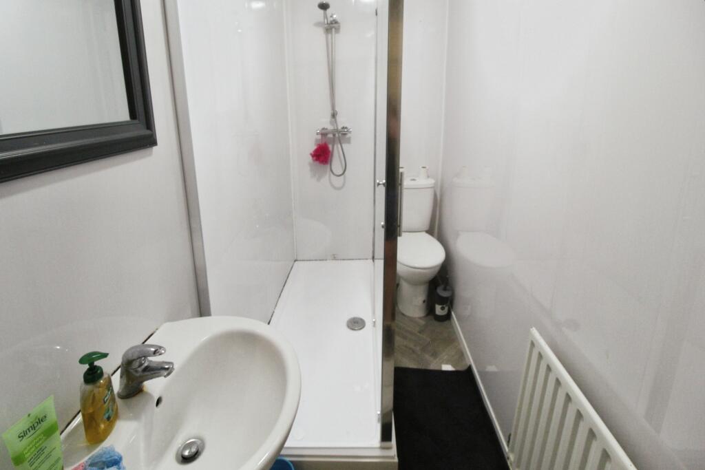 First floor shower room