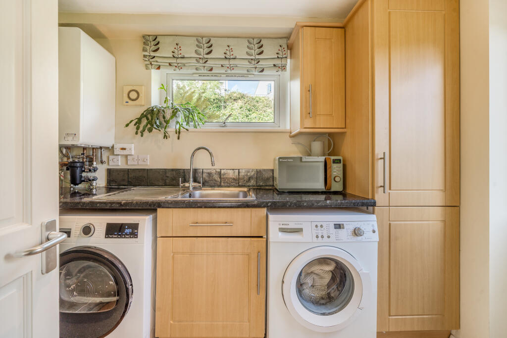 1354464-29-68d3f4e50d88d-ARW-1