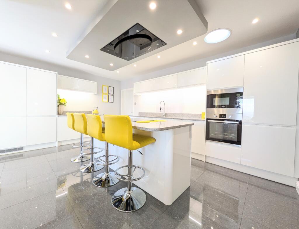 PXL_20250313_140236381~2