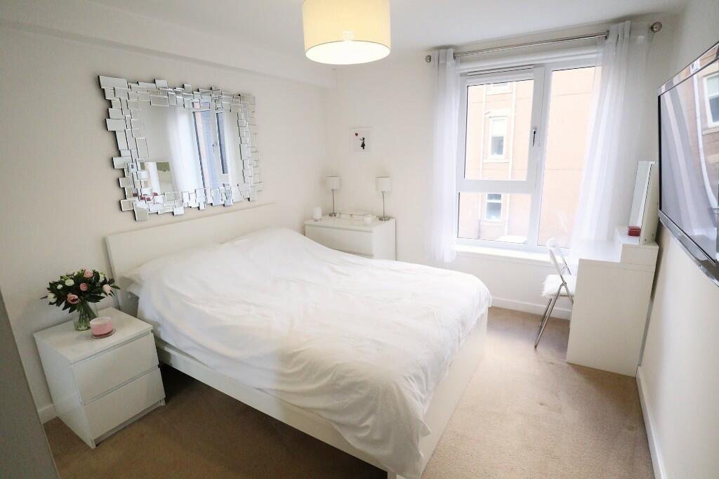 Master bedroom 1