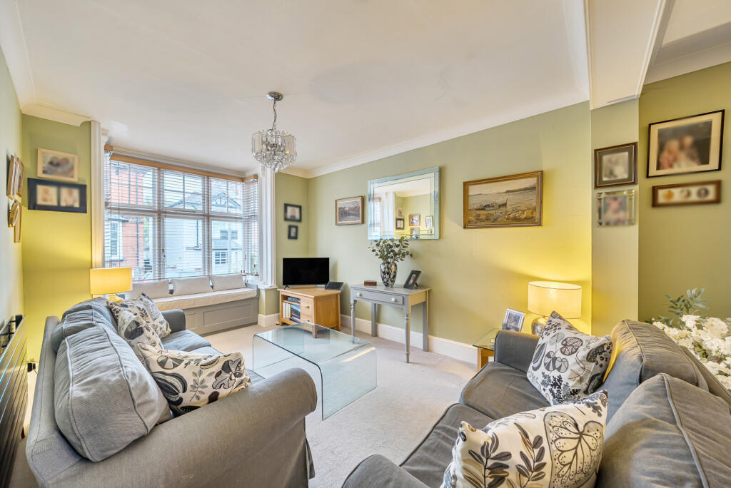 1365867-6-68ee6a1...