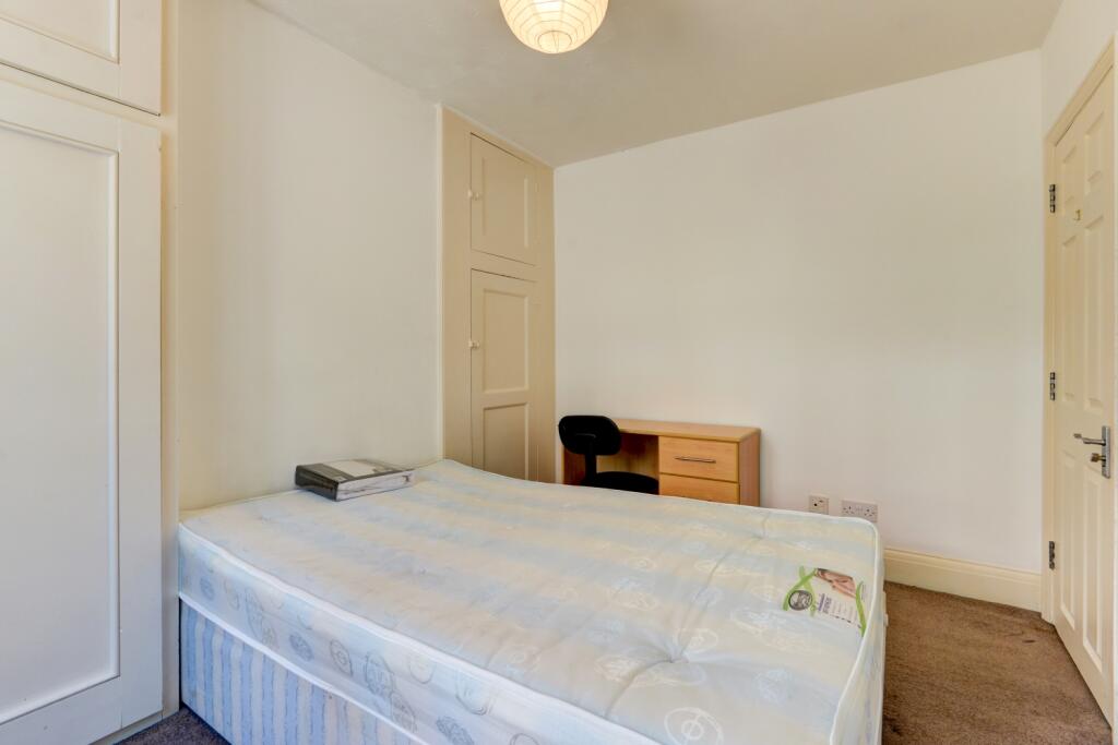 33 Stanmer Villas Bedroom 3 (2)