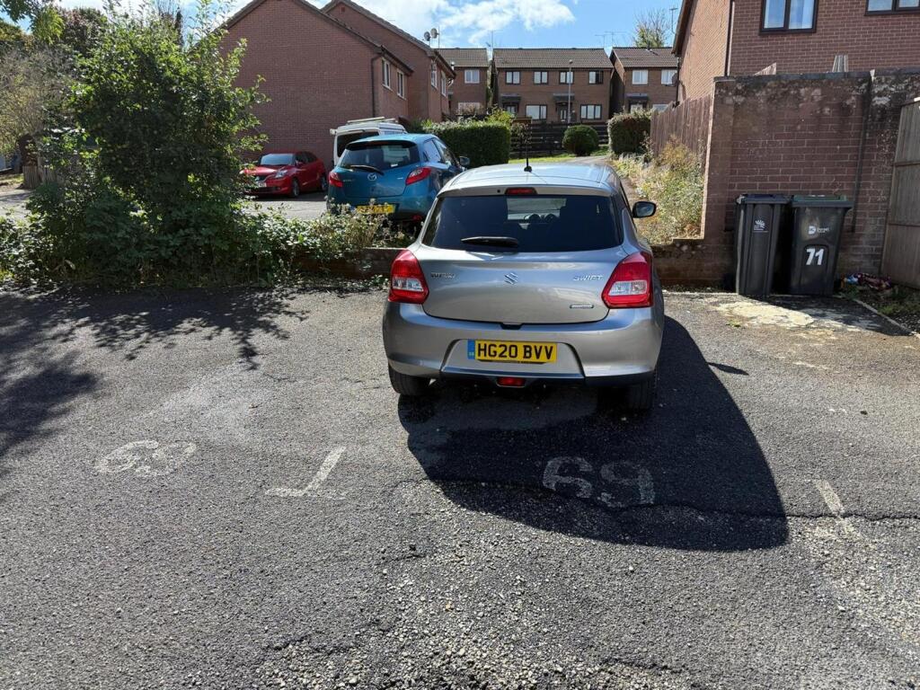 Parking.jpeg
