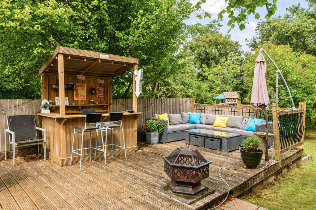 1333158-6-688b736...