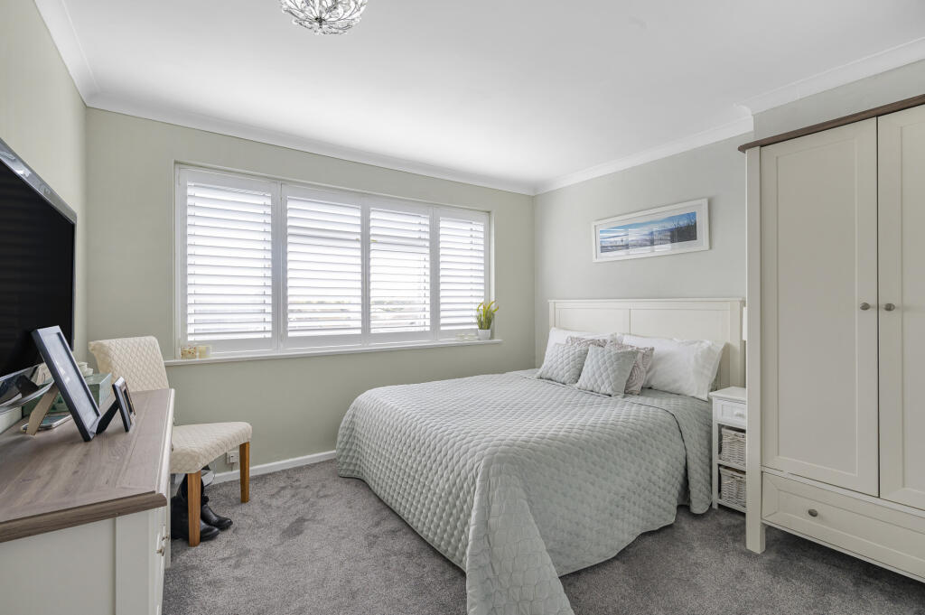 Brambletyne Avenue, Saltdean Brighton, East Sussex, BN2