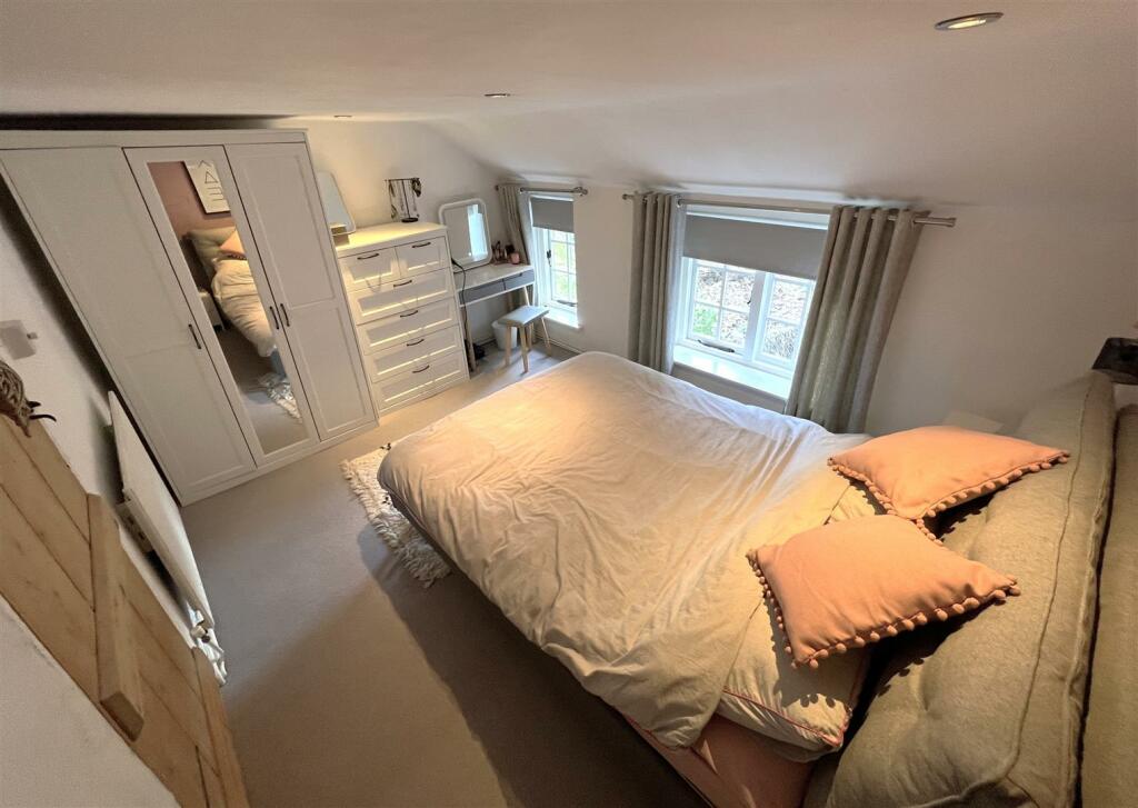 Bedroom 1B.JPG