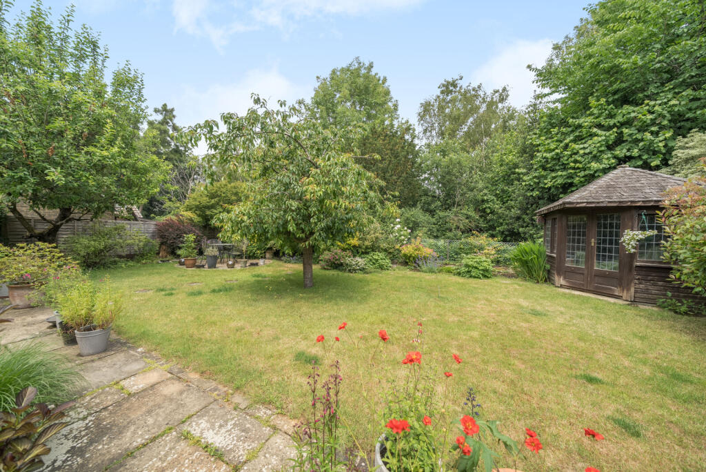 1304901-3-6846eea...