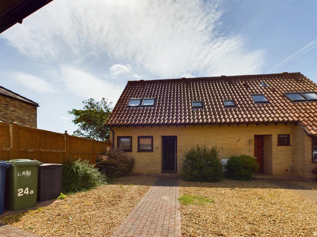 CAM02519G0-PR0153-STILL017