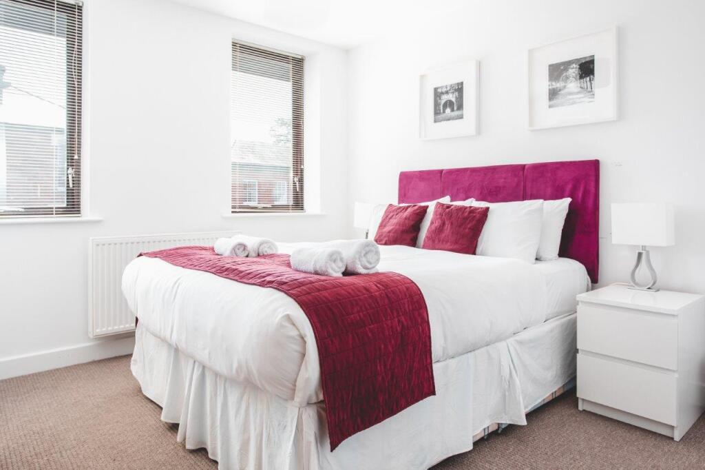 4 Bedroom.jpg