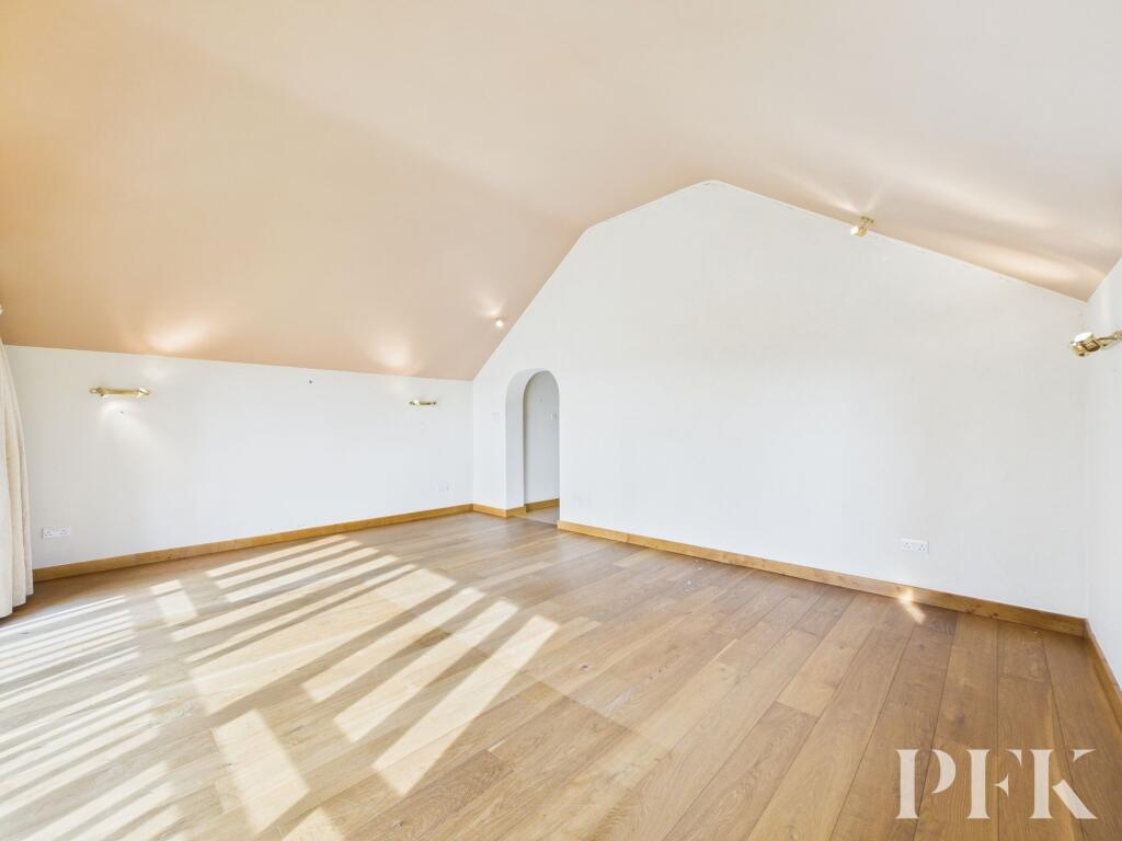 Principal Bedroom Suite