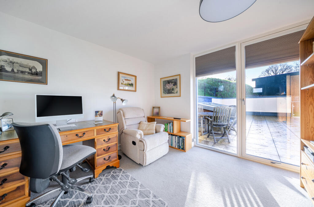 1384071-18-6929be...