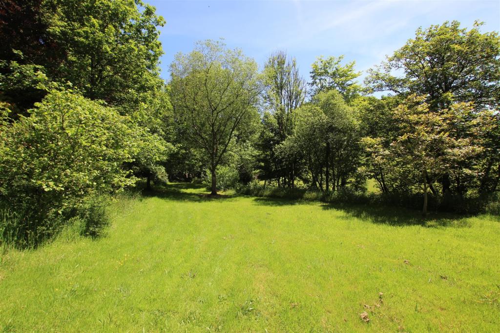 lower gardens.JPG