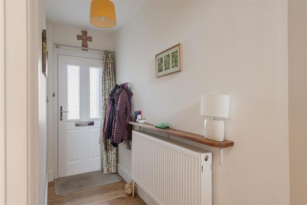 Guilton, Ash, bedroom semi detached home for sale 