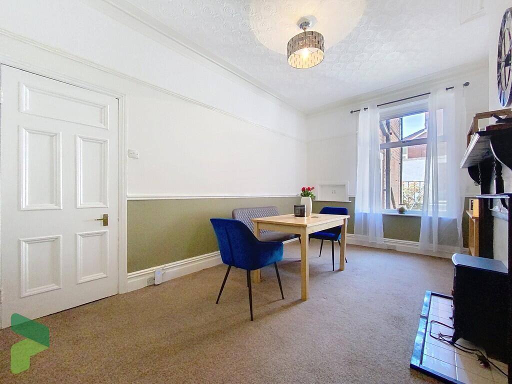 Dining room.Livin...