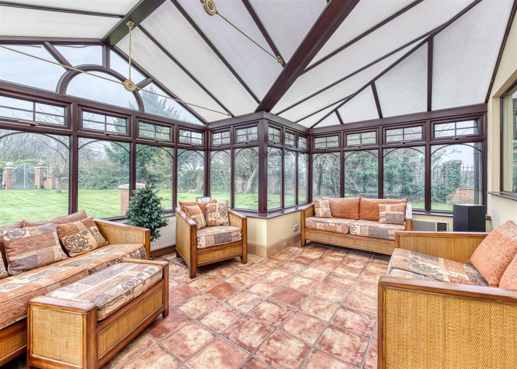 Hammerton House-garden room.jpg