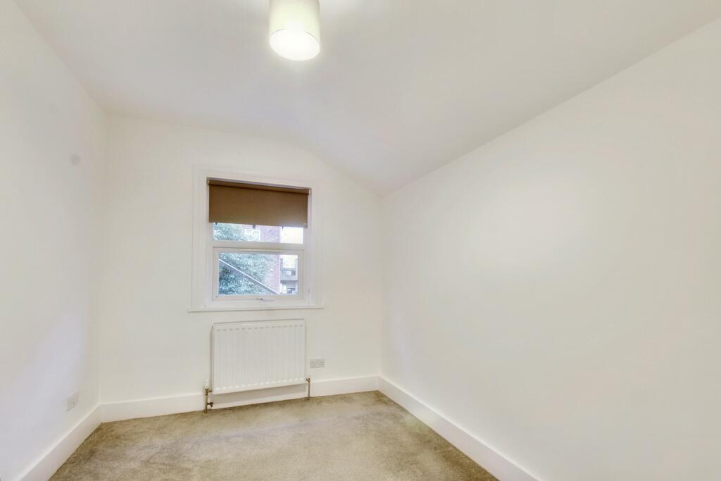 7.BEDROOM.jpg