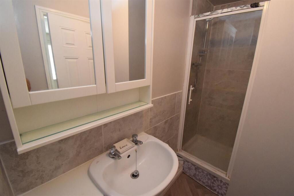 En-suite shower room