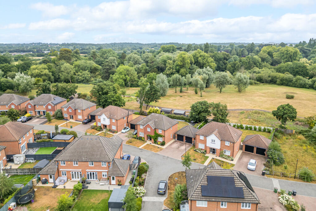 1319271-13-686b92...