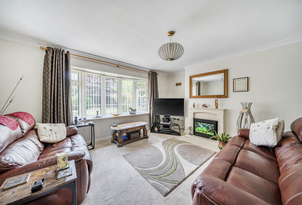 1329967-16-688244...