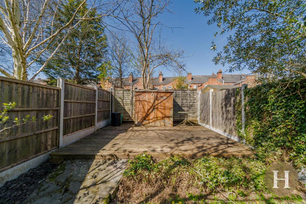 Hadleigh Estate Agents-28.jpg