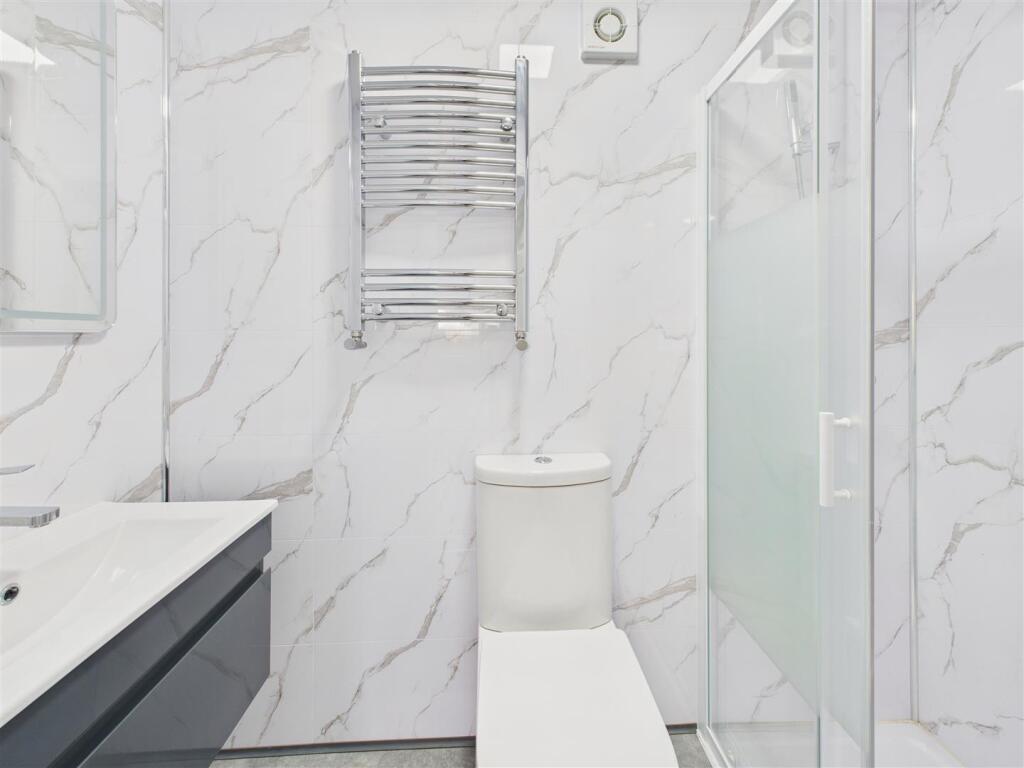 En-suite Shower Room