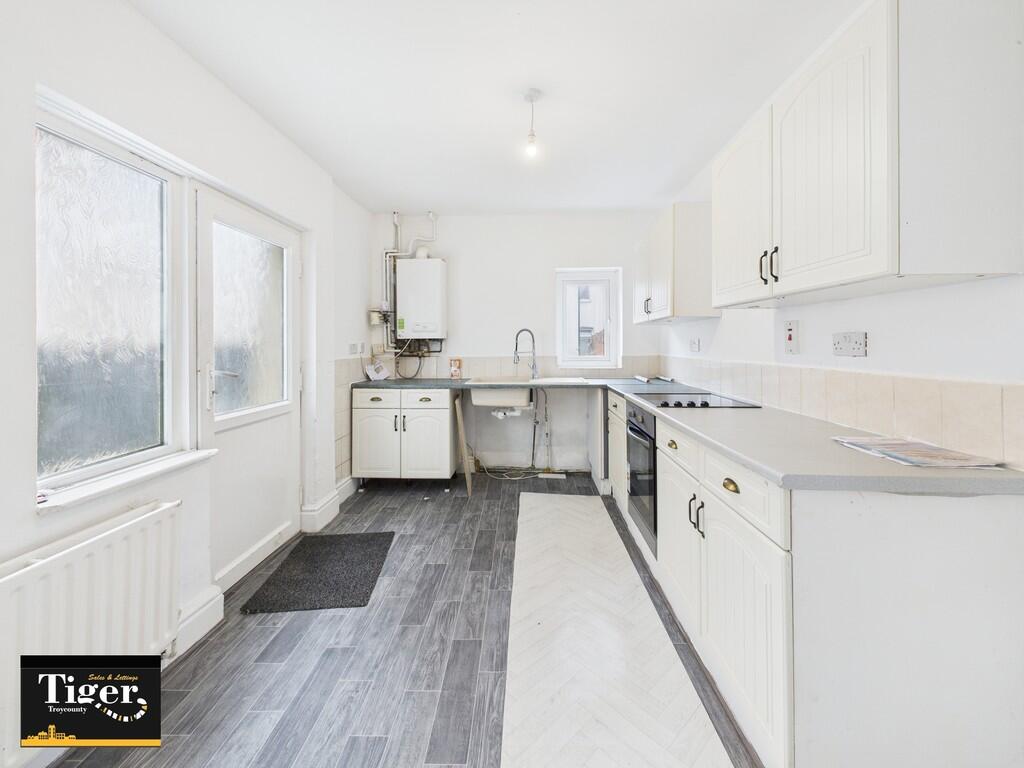 CAM03440G0-PR0438...