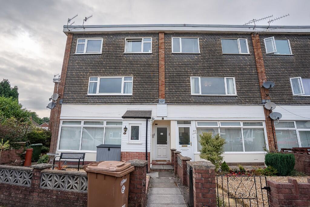 Porset Drive, Caerphilly, CF83