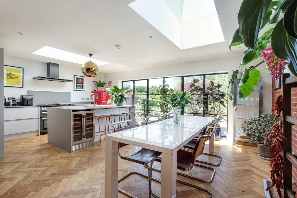Dining Kitchen Additional.jpg