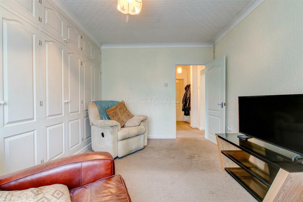 Maes Y Coed Road, Heath, HernCrabtree (16).jpg