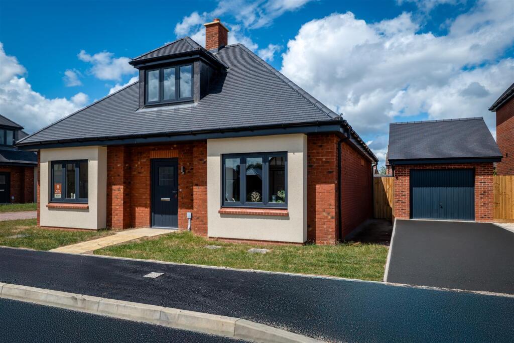 Plot 5, "Bourton Gardens" Badsey,