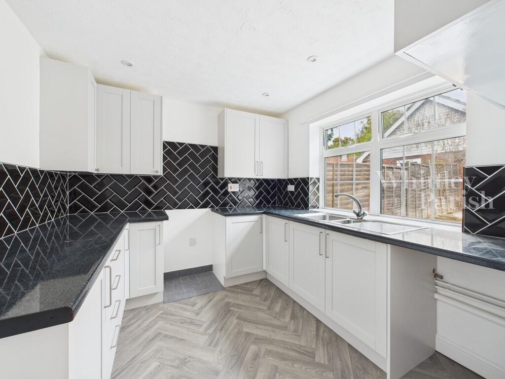 CAM01915G0-PR0608...