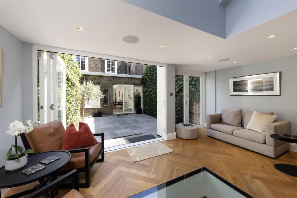 Drawing Room