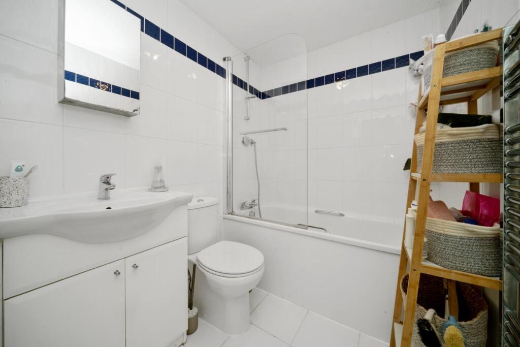 Annandale Road 16 W4 PH11.jpg