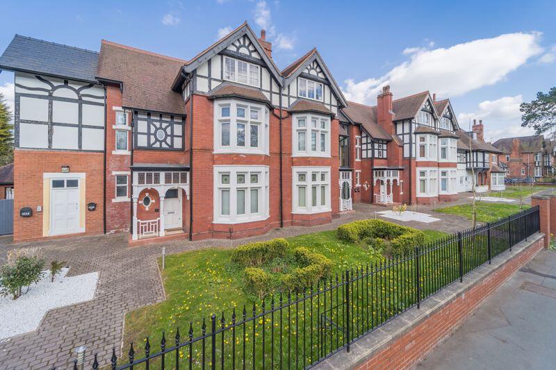 Hollyhock Court, Balfour Crescent WV6 0BJ