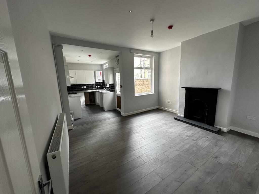Kitchen &amp; Living Room