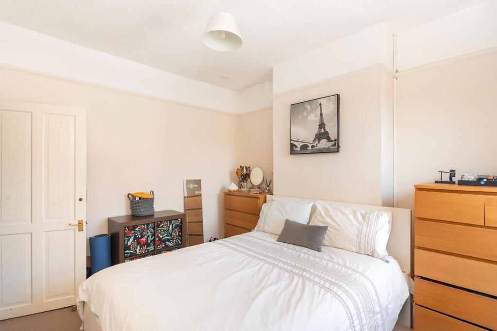 6I1RSE - Bedroom F.jpg
