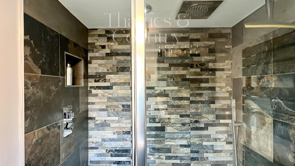 PRINCIPLE EN-SUITE