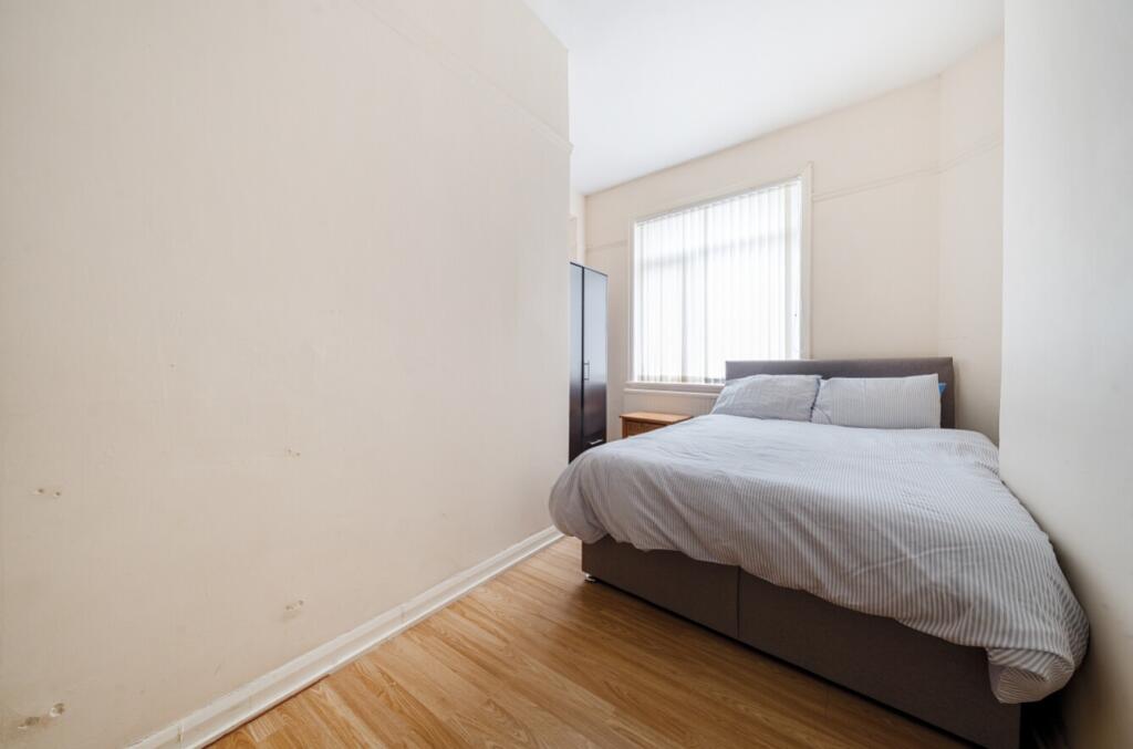 9-681cd0fc12341-1283378-ARW-9-1